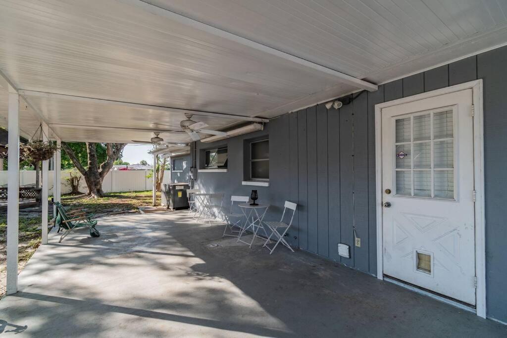 Вилла Town 'N' Country Cozy Corner, Your Florida Fun Hub Тампа Экстерьер фото