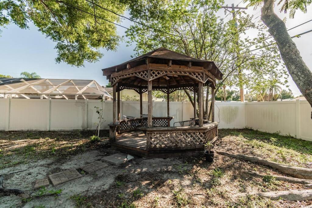 Вилла Town 'N' Country Cozy Corner, Your Florida Fun Hub Тампа Экстерьер фото